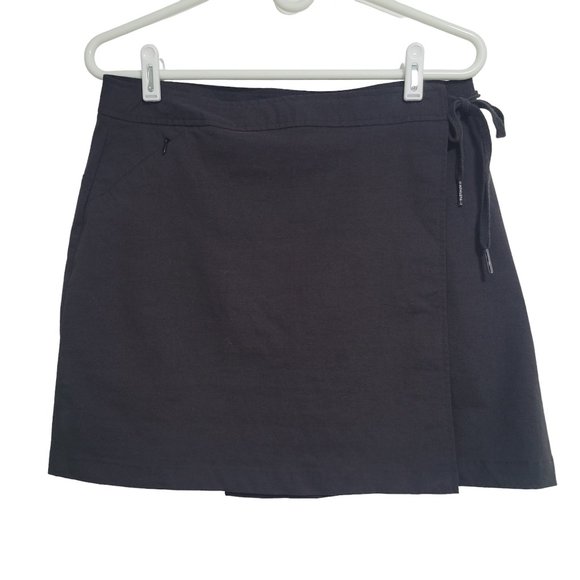 Athleta Black Wrap Skirt Tie Pocket Size Medium - Picture 1 of 9